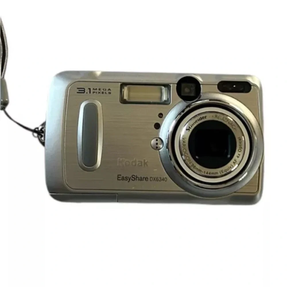 Kodak Easy Share Silver DX6340 3.1MP Digital Camera
